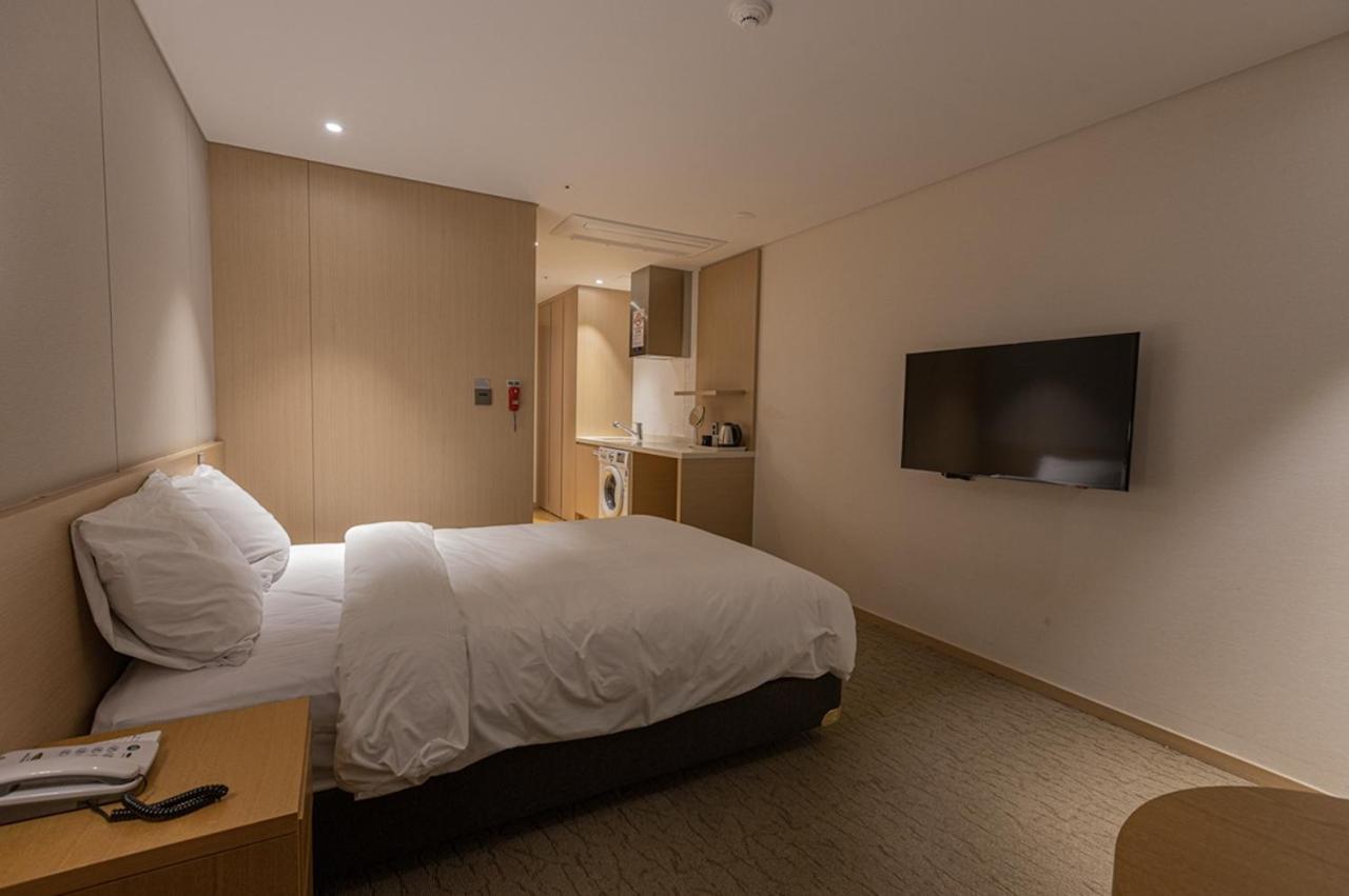 Hotel Zinc Seogwipo Ngoại thất bức ảnh