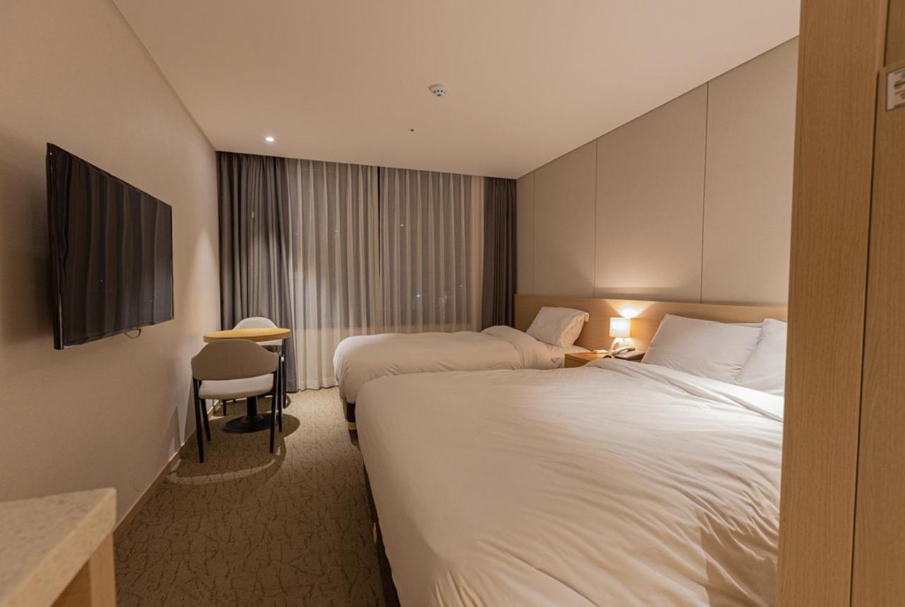 Hotel Zinc Seogwipo Ngoại thất bức ảnh