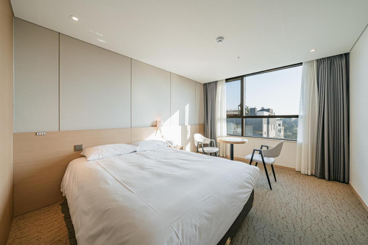 Hotel Zinc Seogwipo Ngoại thất bức ảnh