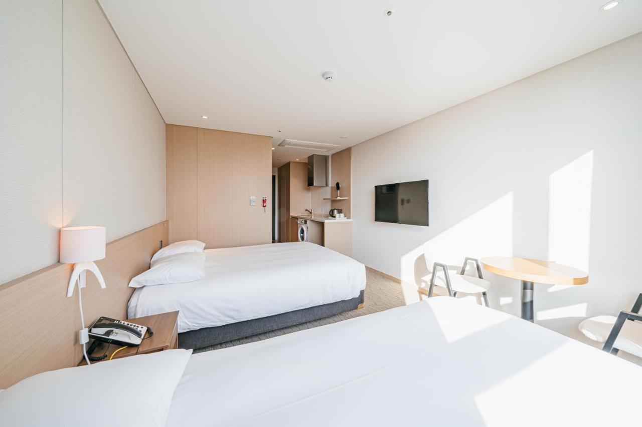 Hotel Zinc Seogwipo Ngoại thất bức ảnh