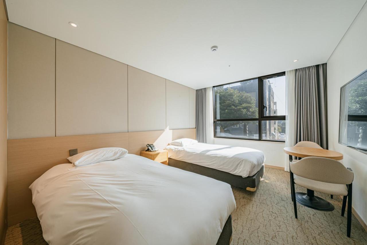 Hotel Zinc Seogwipo Ngoại thất bức ảnh