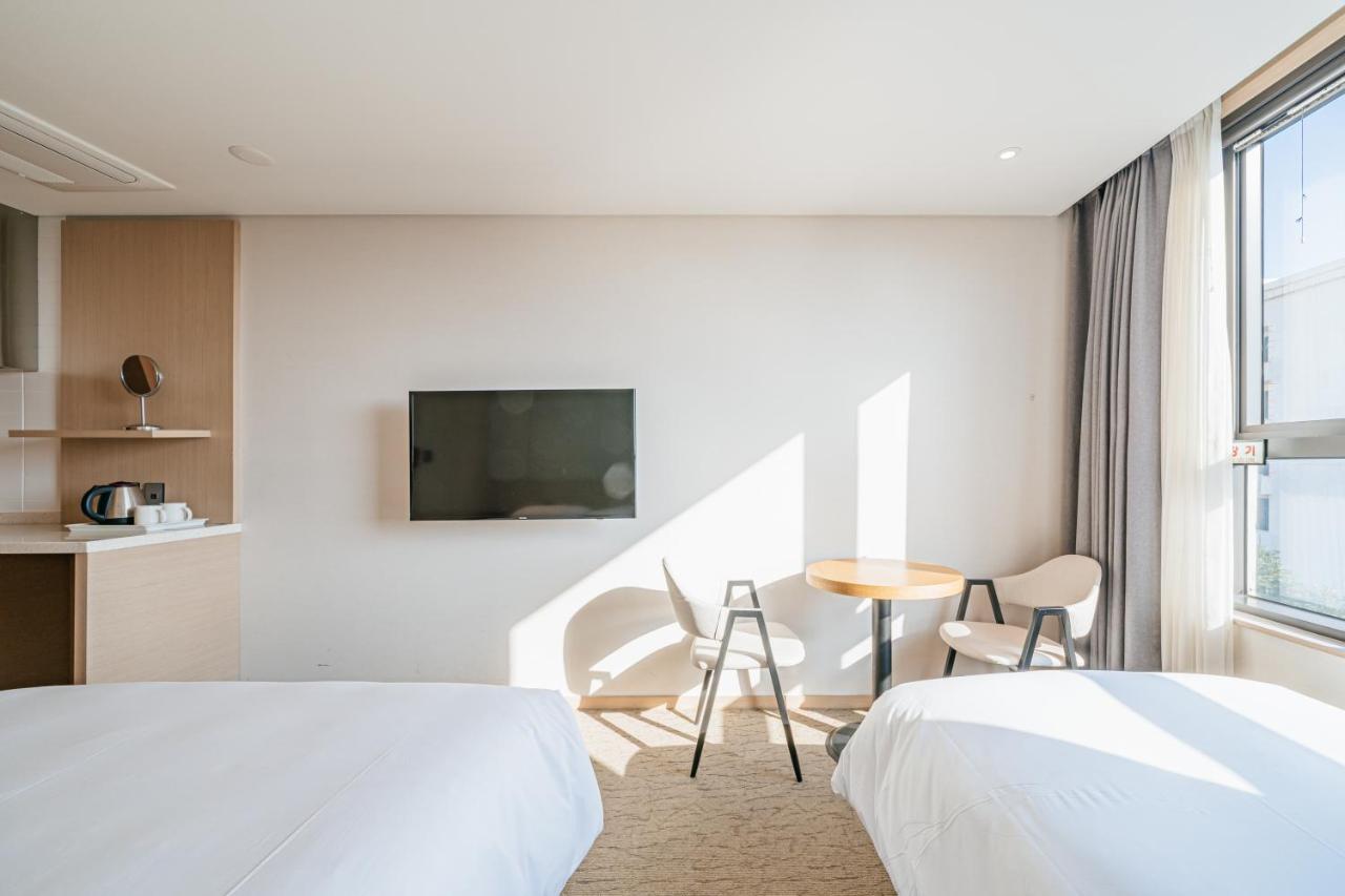 Hotel Zinc Seogwipo Ngoại thất bức ảnh