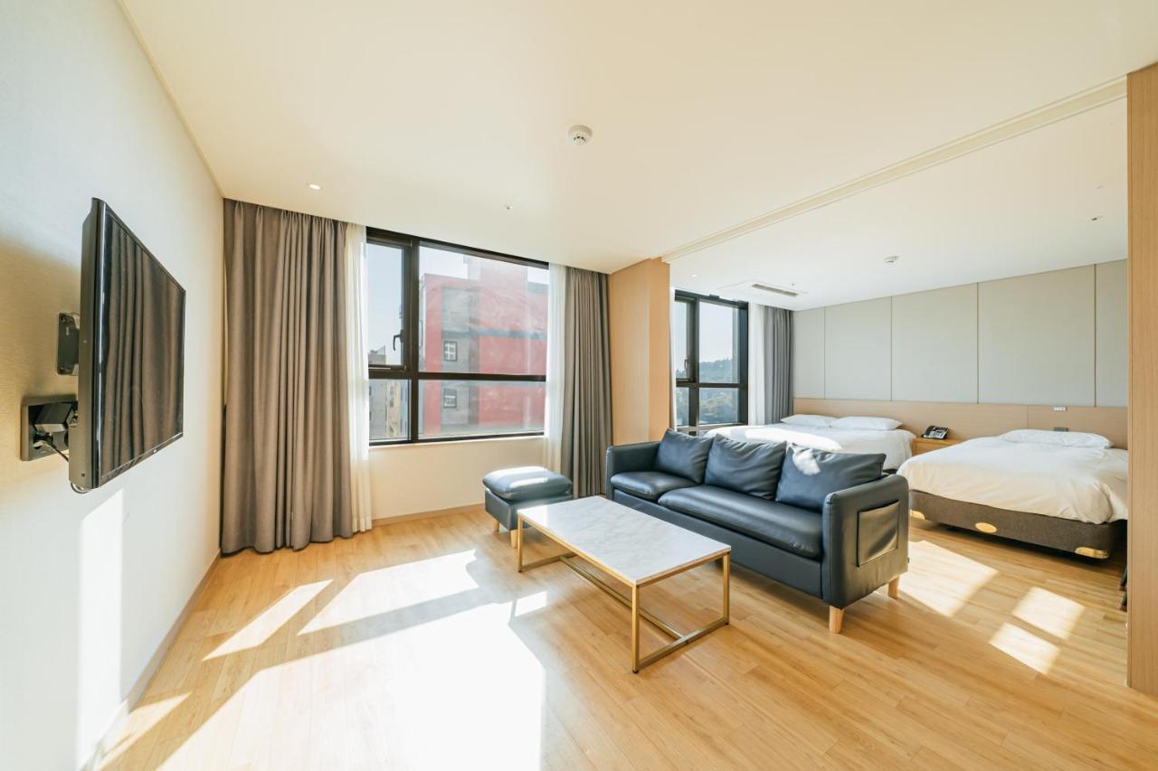 Hotel Zinc Seogwipo Ngoại thất bức ảnh