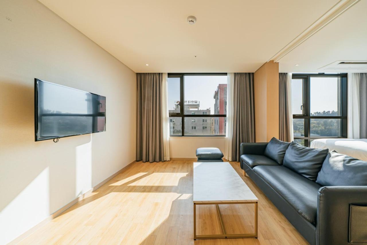 Hotel Zinc Seogwipo Ngoại thất bức ảnh