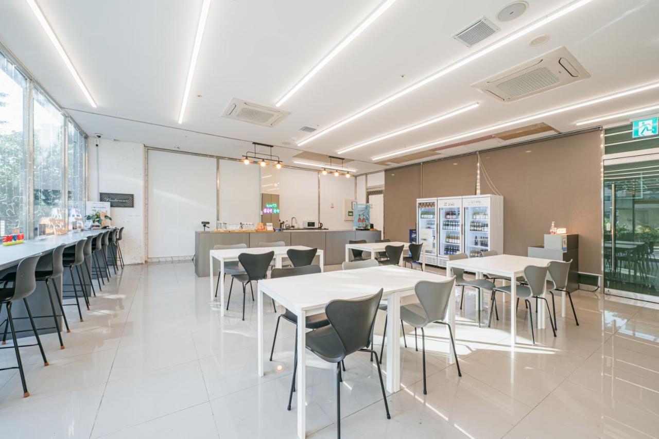 Hotel Zinc Seogwipo Ngoại thất bức ảnh